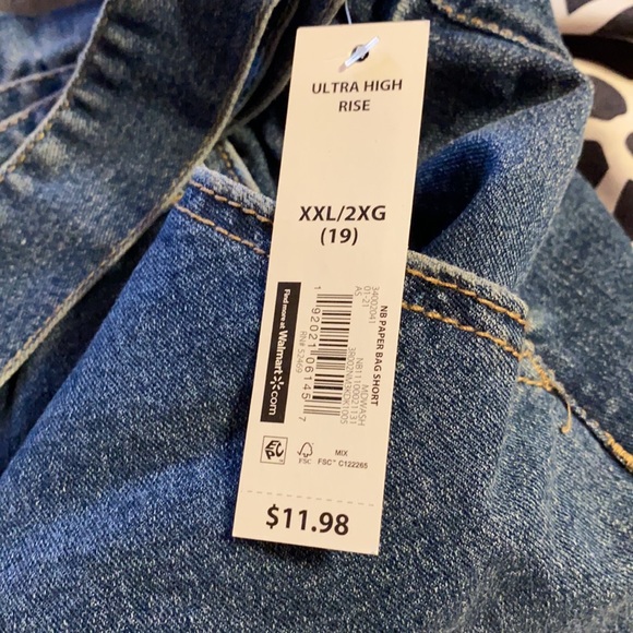 Ultra High Rise Jean Shorts - Picture 5 of 5